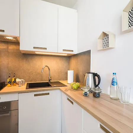 Przytulne Studio Dla 2 Osob W Centrum Warszawy By Rent Like *